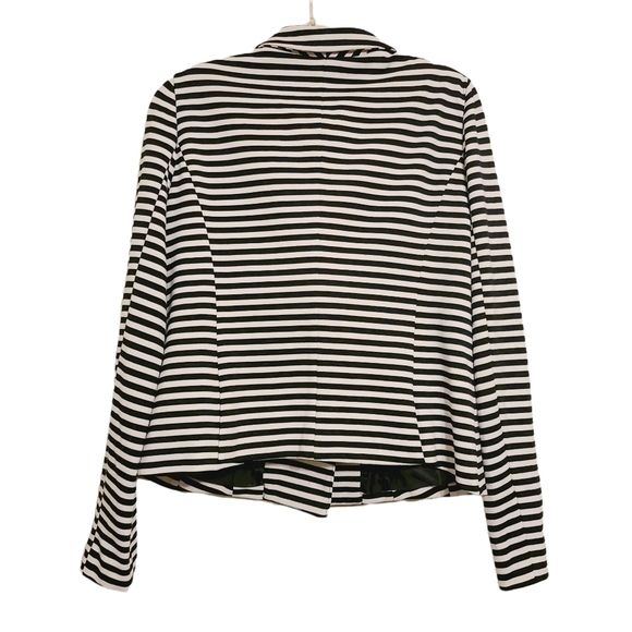 Halogen | Black & White Striped Cropped Blazer Jacket (Size Large) - Picture 14 of 14